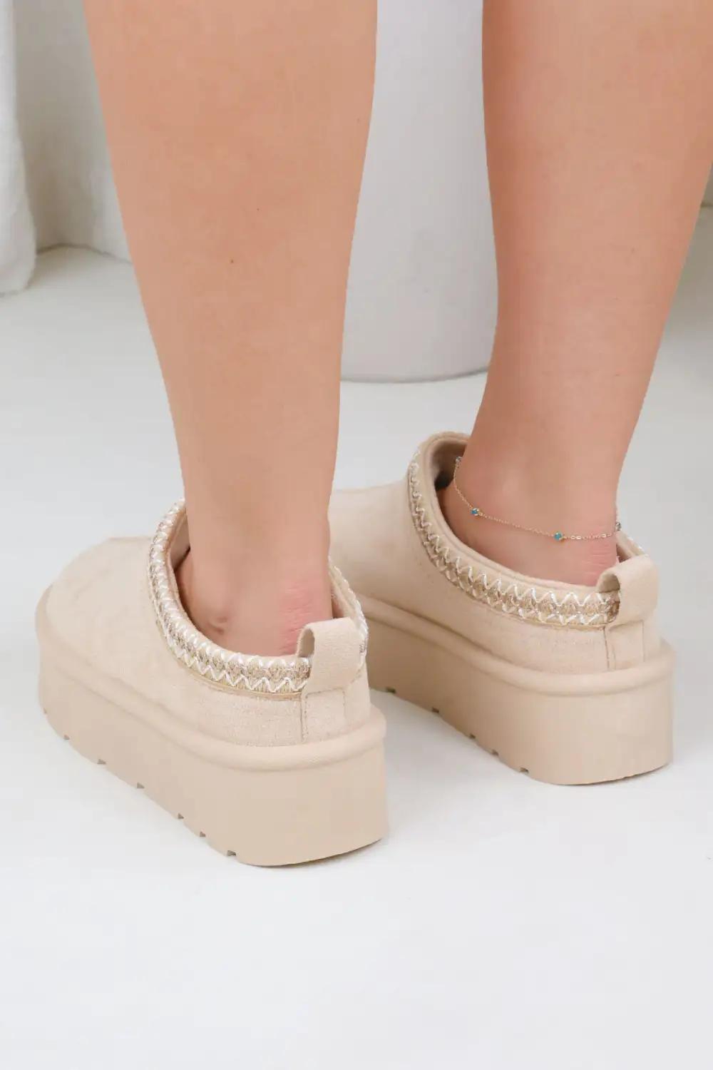 Lenora Slipper Boots