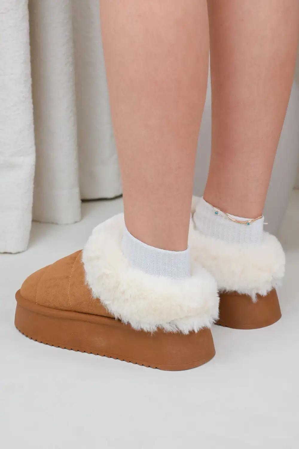 Vivara Slipper Boots