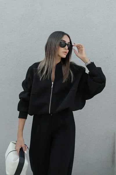 Straight fit essential